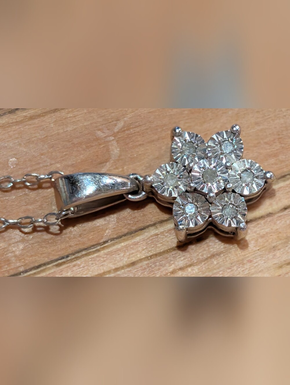 925 Flower Pendant Necklace With Tiny Clear Stones